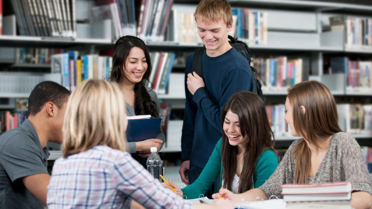 Membangun Ekosistem Kampus Yang Sehat: Peran Mahasiswa Dalam Akademik, Organisasi, Dan Inklusivitas