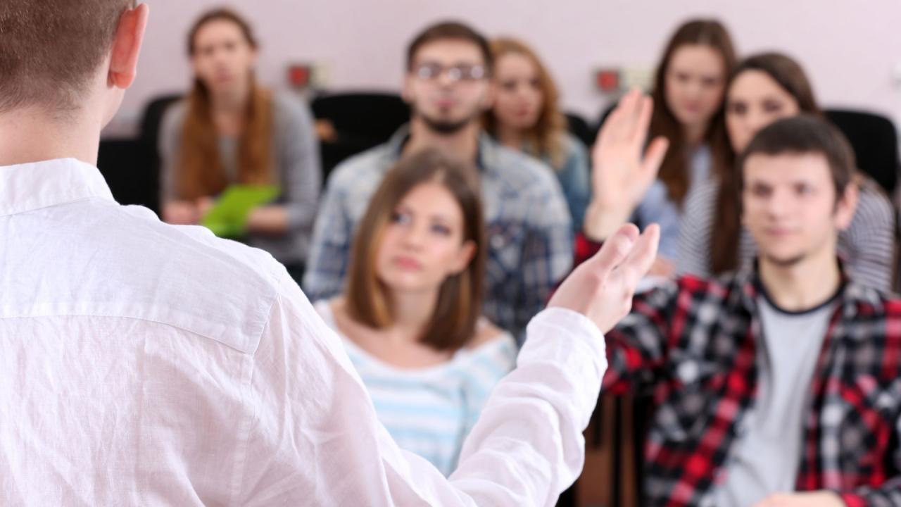 Mahasiswa Sebagai Subjek Pendidikan Dan Kehidupan Sosial Kampus