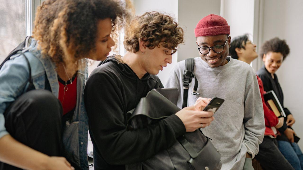 Pendidikan, Organisasi, Dan Kesehatan Mahasiswa: Pilar Kehidupan Kampus Di Indonesia