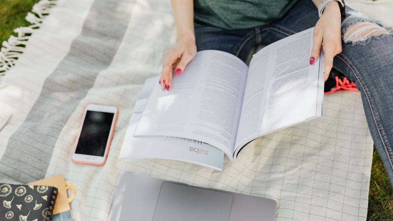 Mahasiswa Dan Pembentukan Etika Akademik Di Perguruan Tinggi Indonesia