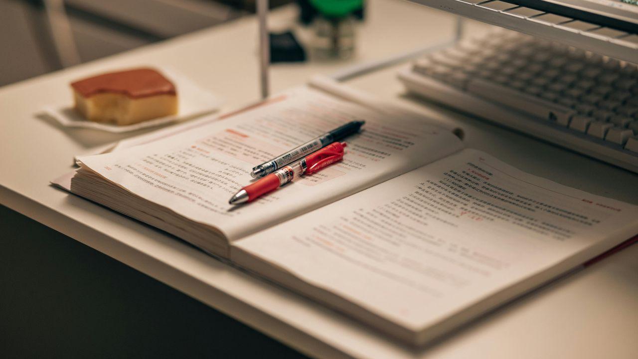 Mahasiswa Dan Budaya Riset: Menumbuhkan Tradisi Ilmiah Di Perguruan Tinggi