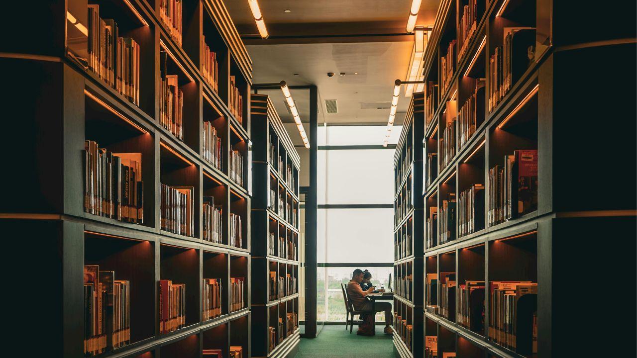 Mahasiswa Dan Budaya Akademik: Membangun Etika, Kritis, Dan Tanggung Jawab Ilmiah