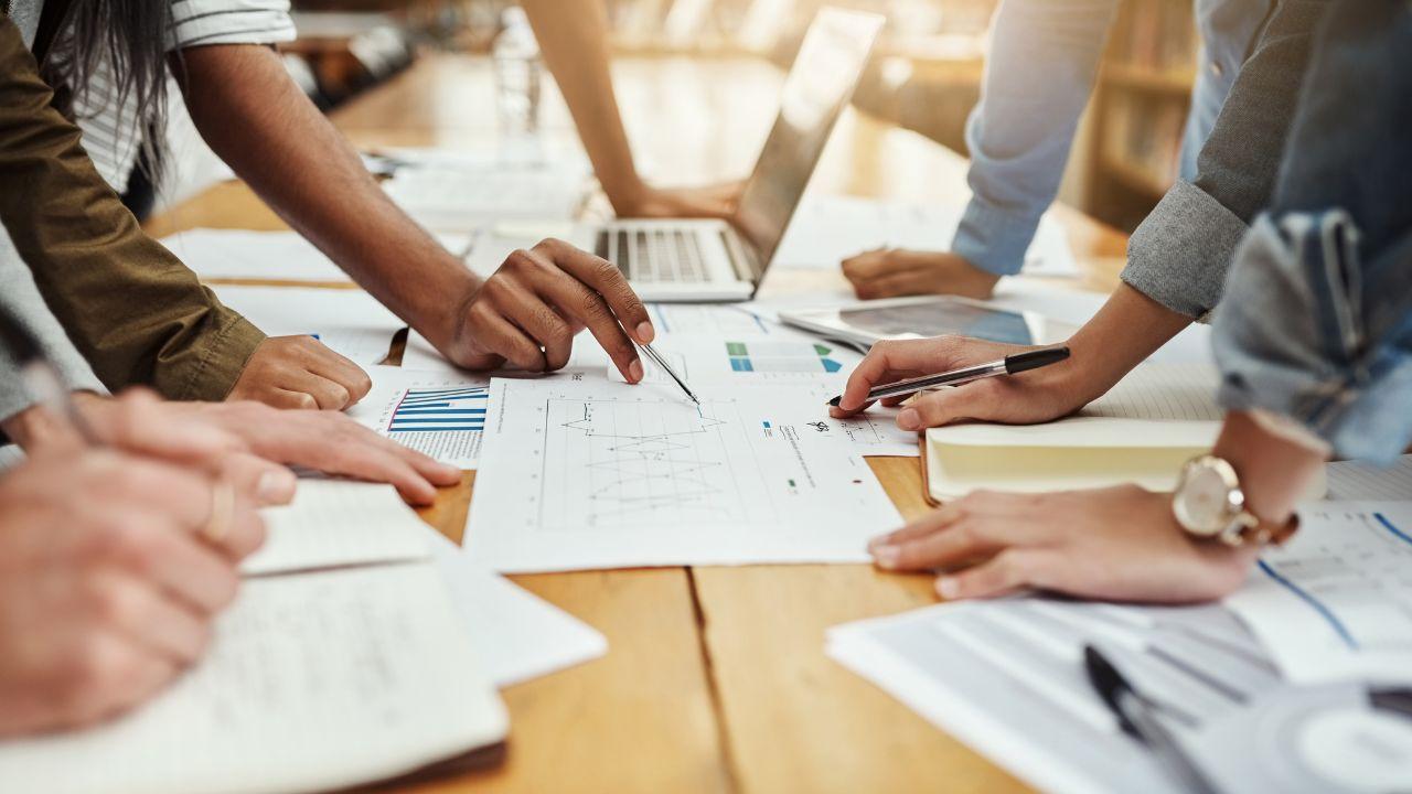 Mahasiswa Dan Kepemimpinan: Membangun Karakter Pemimpin Sejak Di Kampus