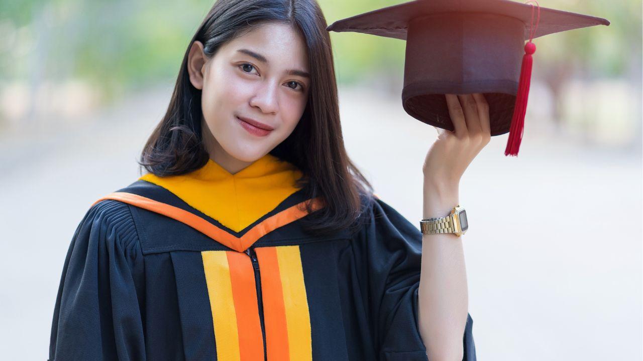 Mahasiswa Dan Literasi Digital: Keterampilan Wajib Di Era Pendidikan Tinggi Modern