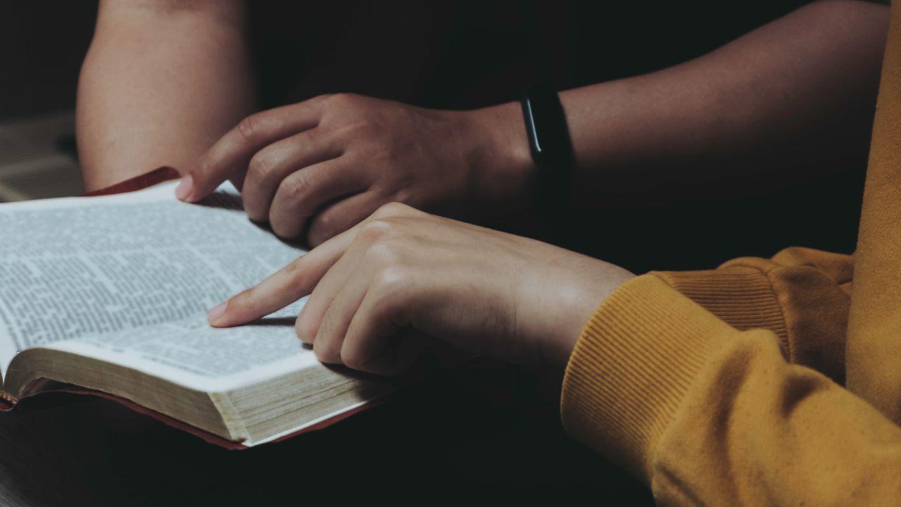 Mahasiswa Dan Kepemimpinan: Proses Pembentukan Karakter Pemimpin Sejak Kuliah