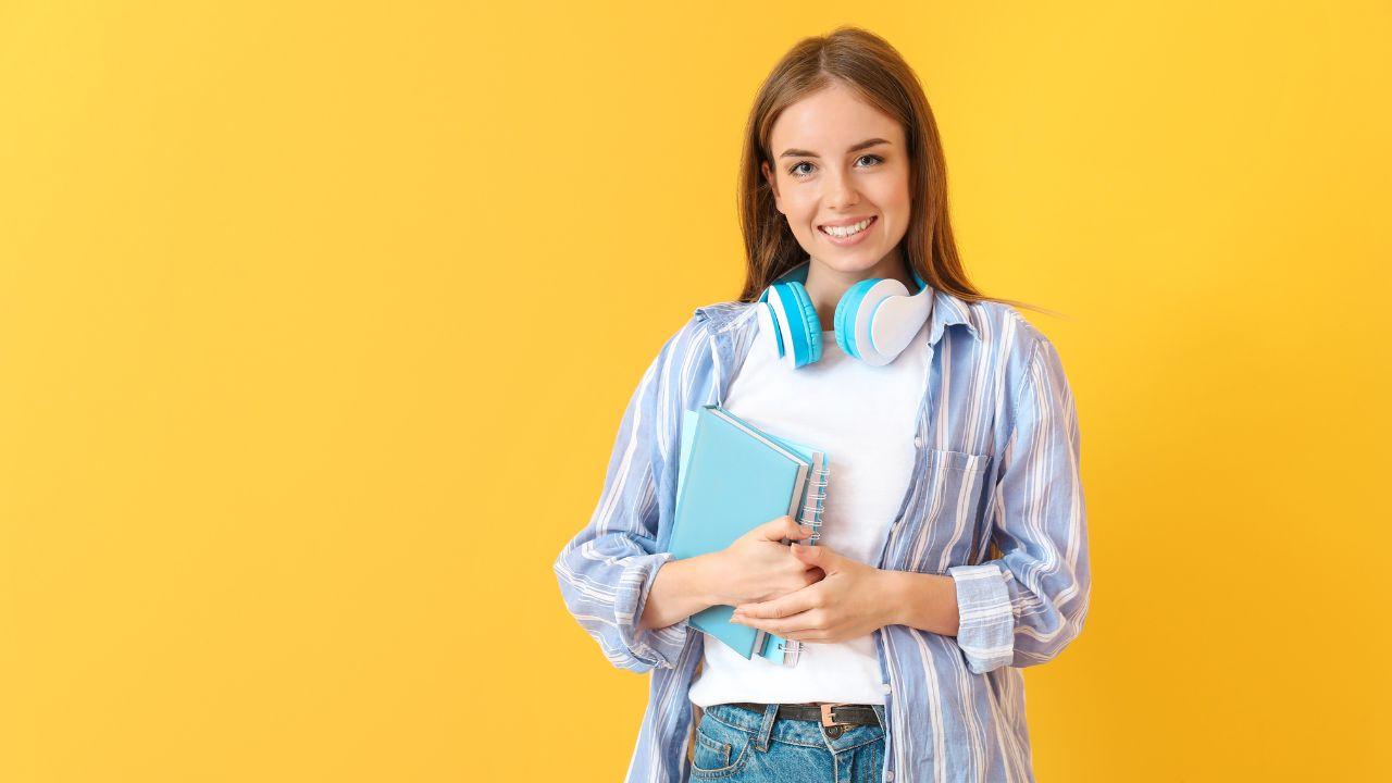 Gambaran Universitas Di Indonesia Sebagai Ruang Tumbuh Mahasiswa