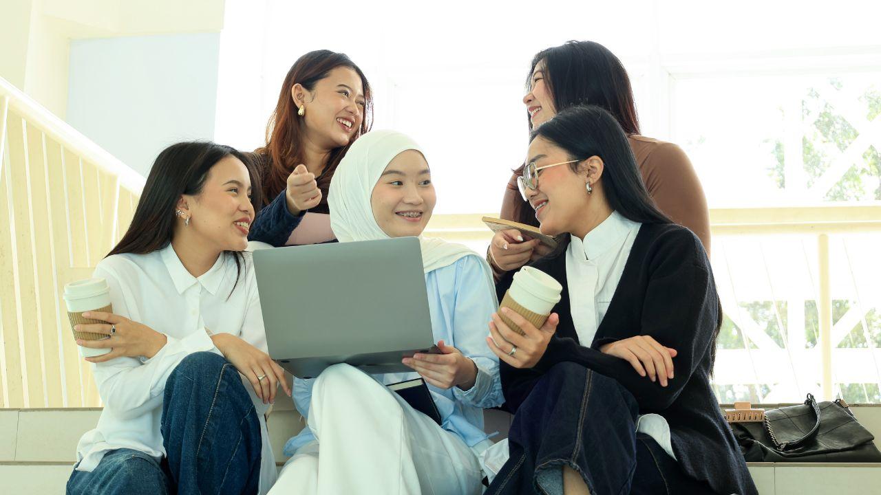 Kehidupan Mahasiswa Di Indonesia Sebagai Proses Pendewasaan Di Lingkungan Akademik