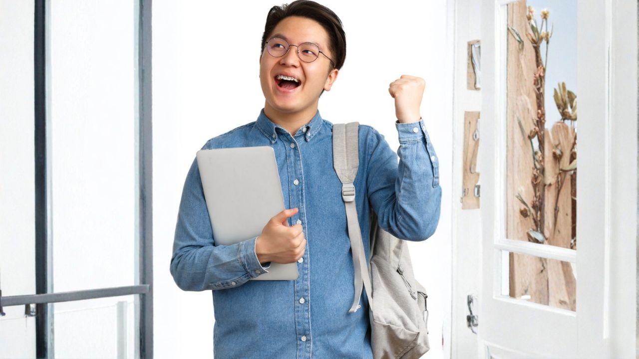 Potret Kehidupan Mahasiswa Indonesia: Antara Akademik, Sosial, Dan Pengembangan Diri