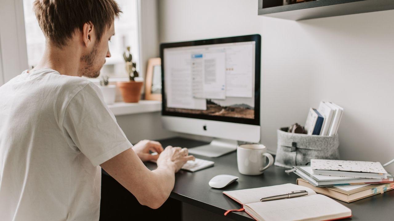 Mahasiswa Dan Peran Lingkungan Dalam Pembentukan Karakter