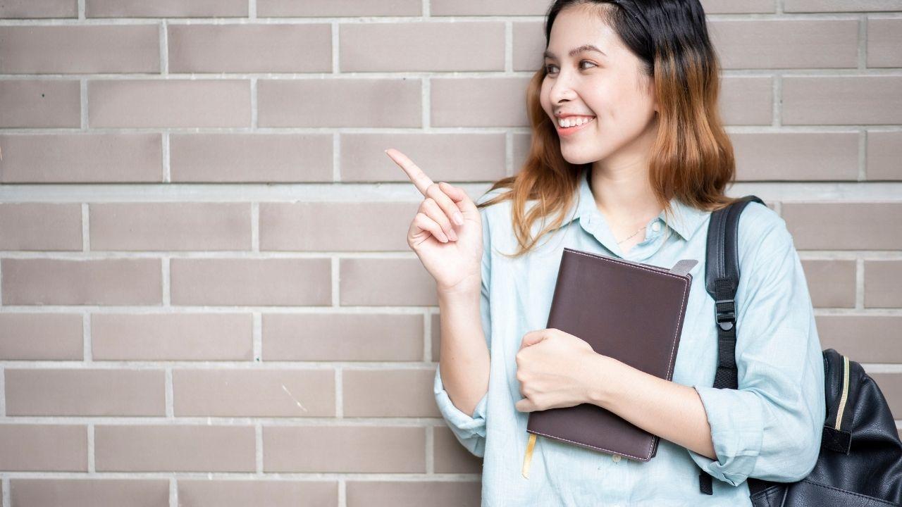 Mahasiswa Dan Pentingnya Literasi Keuangan Sejak Bangku Kuliah