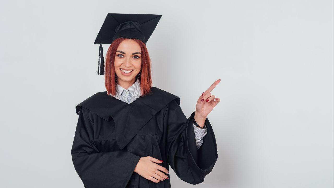 Mahasiswa Indonesia Dalam Dinamika Kampus Dan Tuntutan Akademik