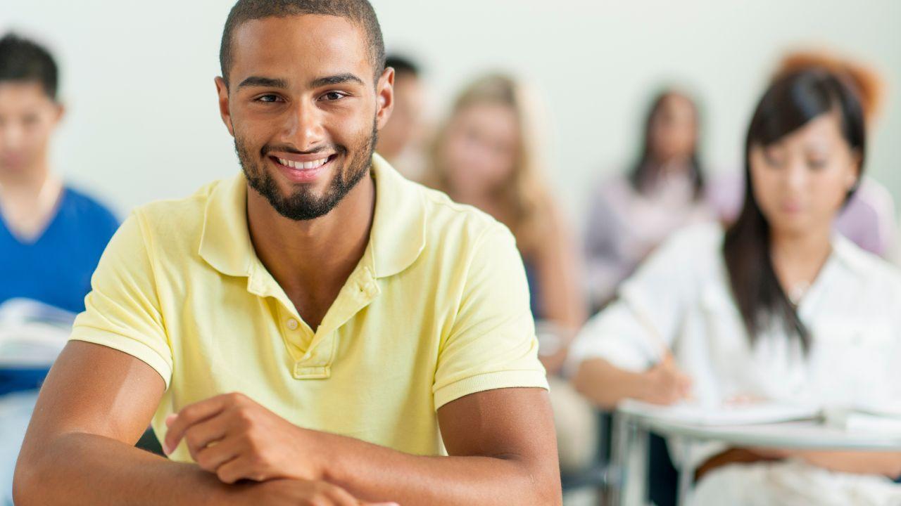 Mahasiswa Indonesia Dalam Peran Akademik, Organisasi, Dan Lingkungan Kampus