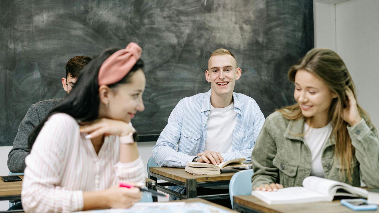 Organisasi Mahasiswa: Laboratorium Kepemimpinan Dan Kreativitas