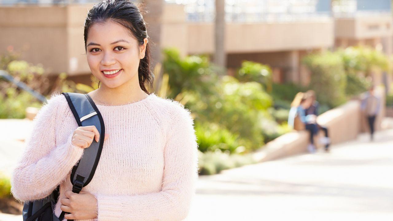 Mahasiswa Dan Lingkungan Kreatif: Mengasah Kolaborasi Dan Inovasi”