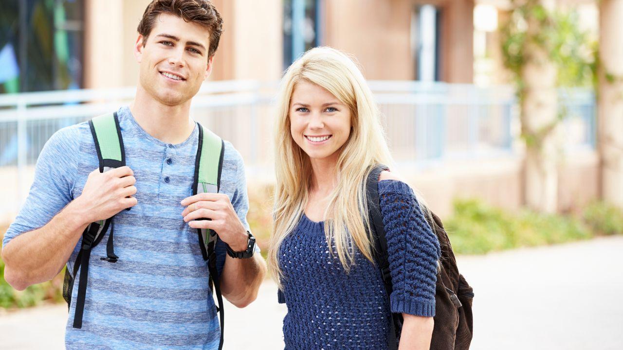 Mahasiswa Dan Peran Lingkungan Kota: Adaptasi, Kreativitas, Dan Identitas”