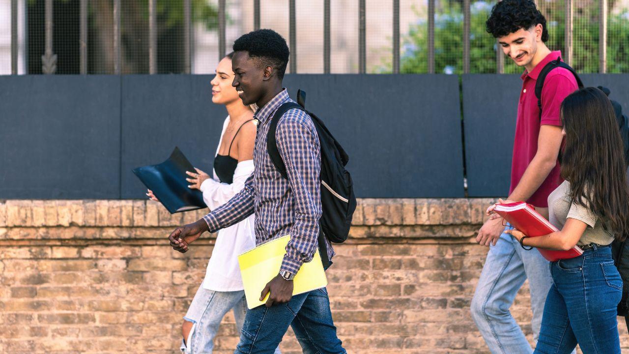 Pentingnya Soft Skills Bagi Mahasiswa