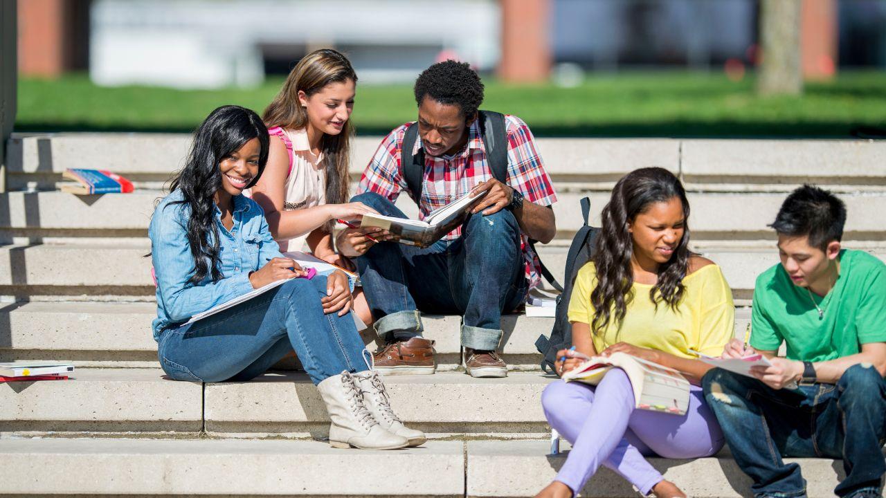 Tips Menjaga Kesehatan Mental Bagi Mahasiswa