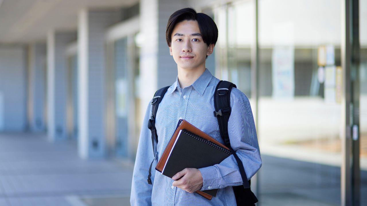 Peran Mahasiswa Dalam Meningkatkan Kualitas Pendidikan Di Kampus