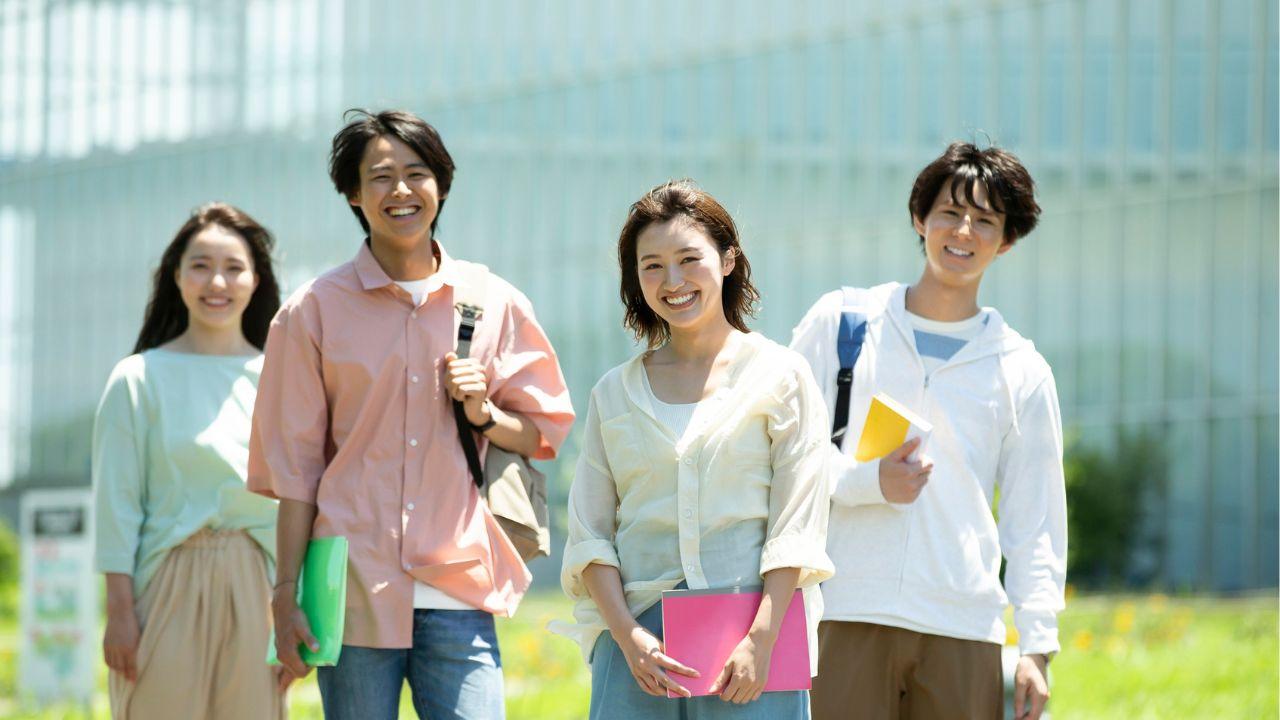 Mahasiswa Dan Tantangan Beradaptasi Dengan Sistem Pembelajaran Daring