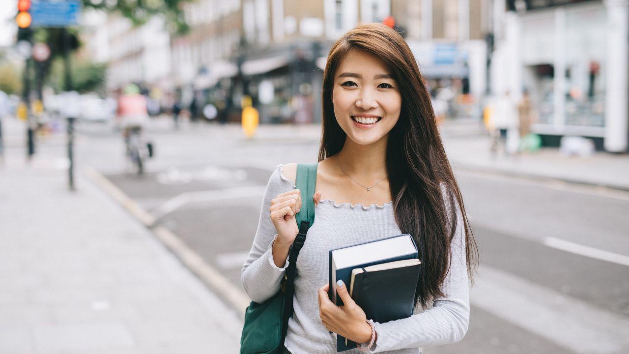 Mahasiswa Dan Literasi Digital Di Era Teknologi