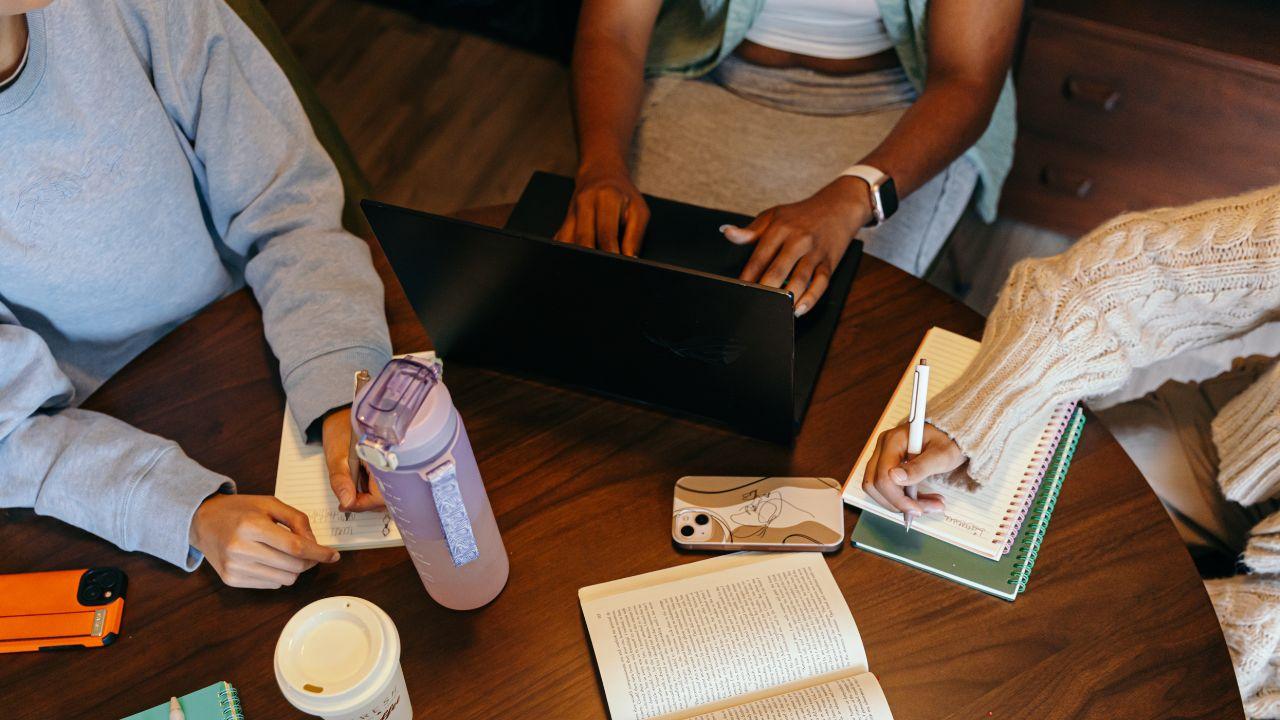 Mahasiswa Dan Tantangan Memilih Jurusan Yang Tepat