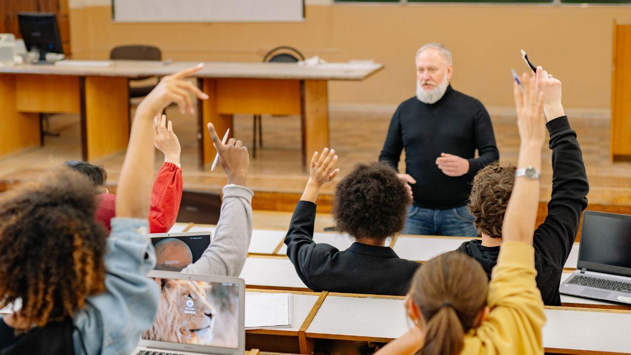 Mahasiswa Dan Peran Komunitas Dalam Pengembangan Diri