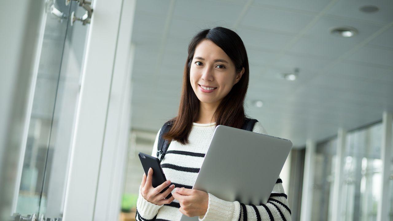 Mahasiswa Dan Tantangan Menyelesaikan Skripsi Tepat Waktu