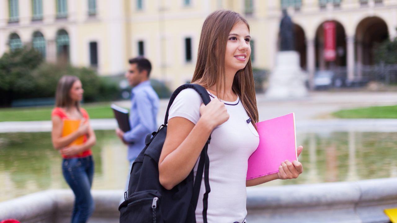 Mahasiswa Dan Tantangan Menjaga Integritas Di Lingkungan Kampus