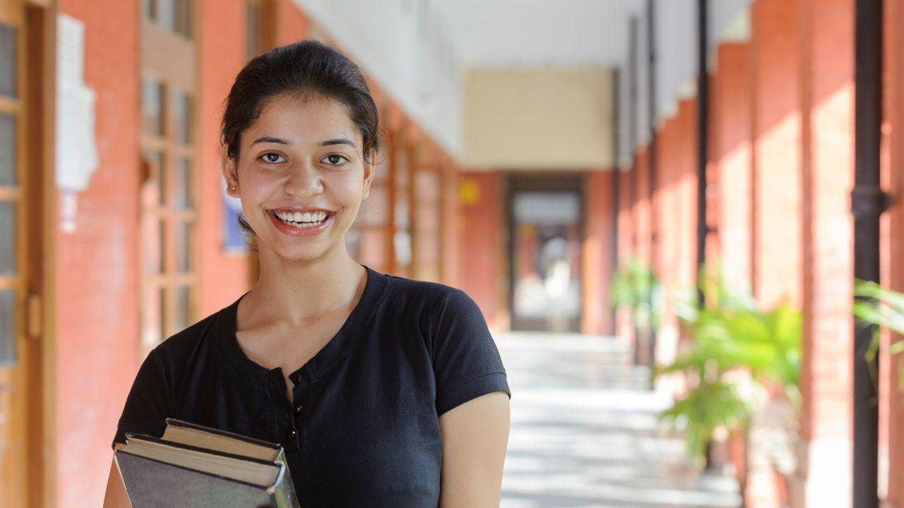 Peran UKM Dalam Pengembangan Diri Mahasiswa