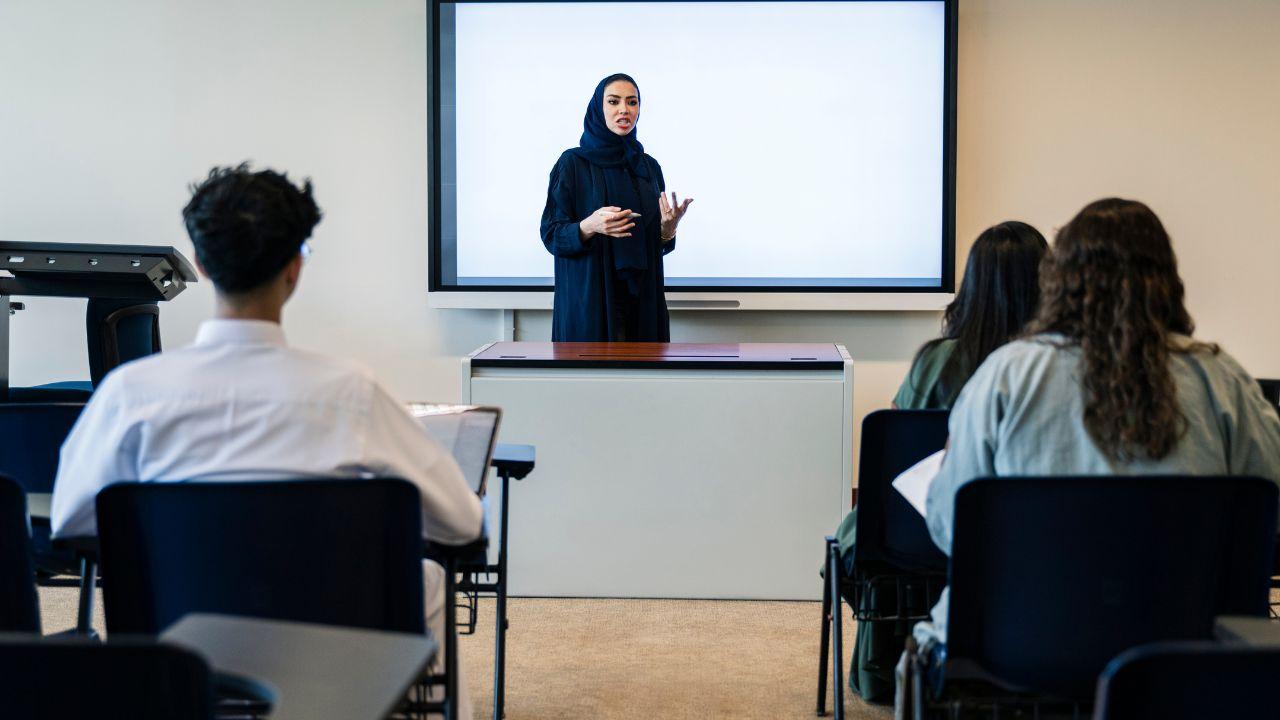 Mahasiswa Produktif: Mengelola Waktu Agar Semua Tercapai