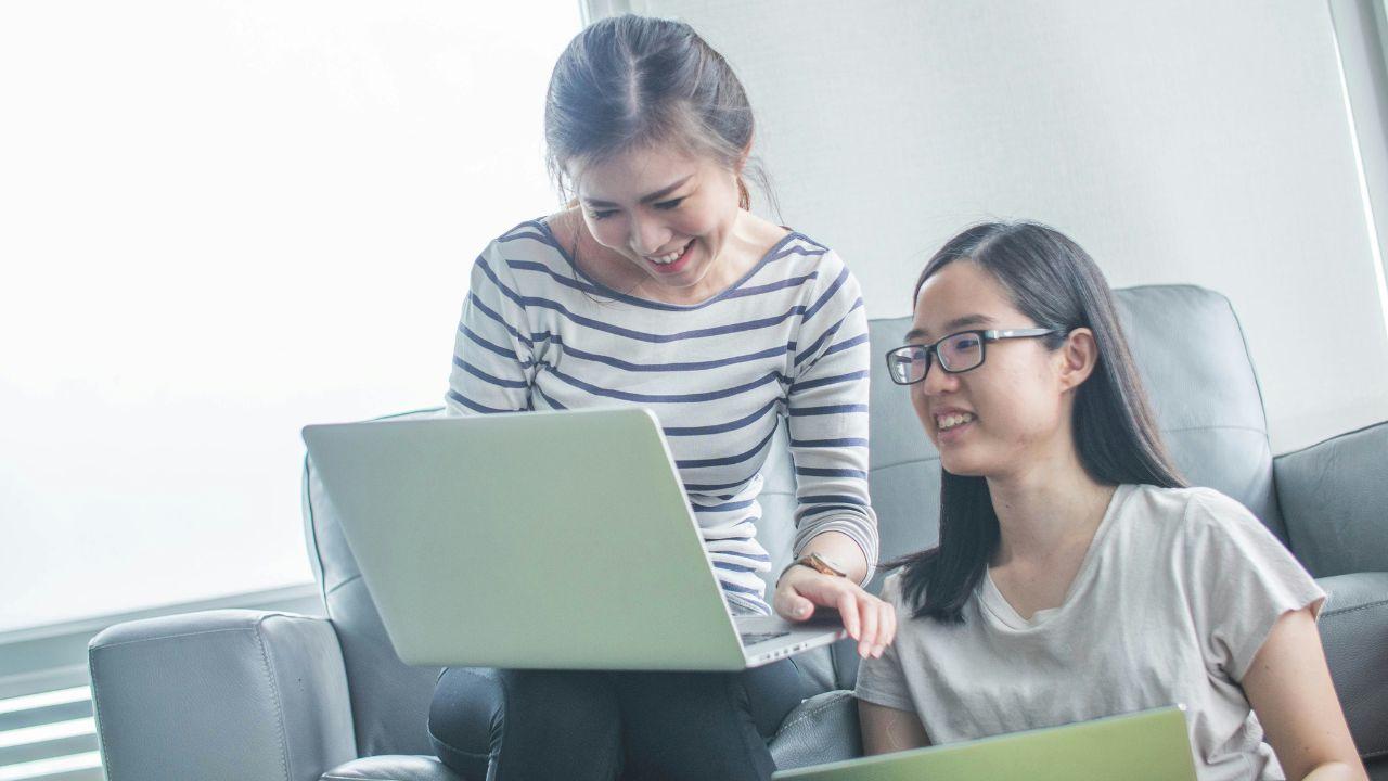 Mahasiswa Dan Tantangan Akademik: Strategi Bertahan Dan Berkembang Di Perguruan Tinggi