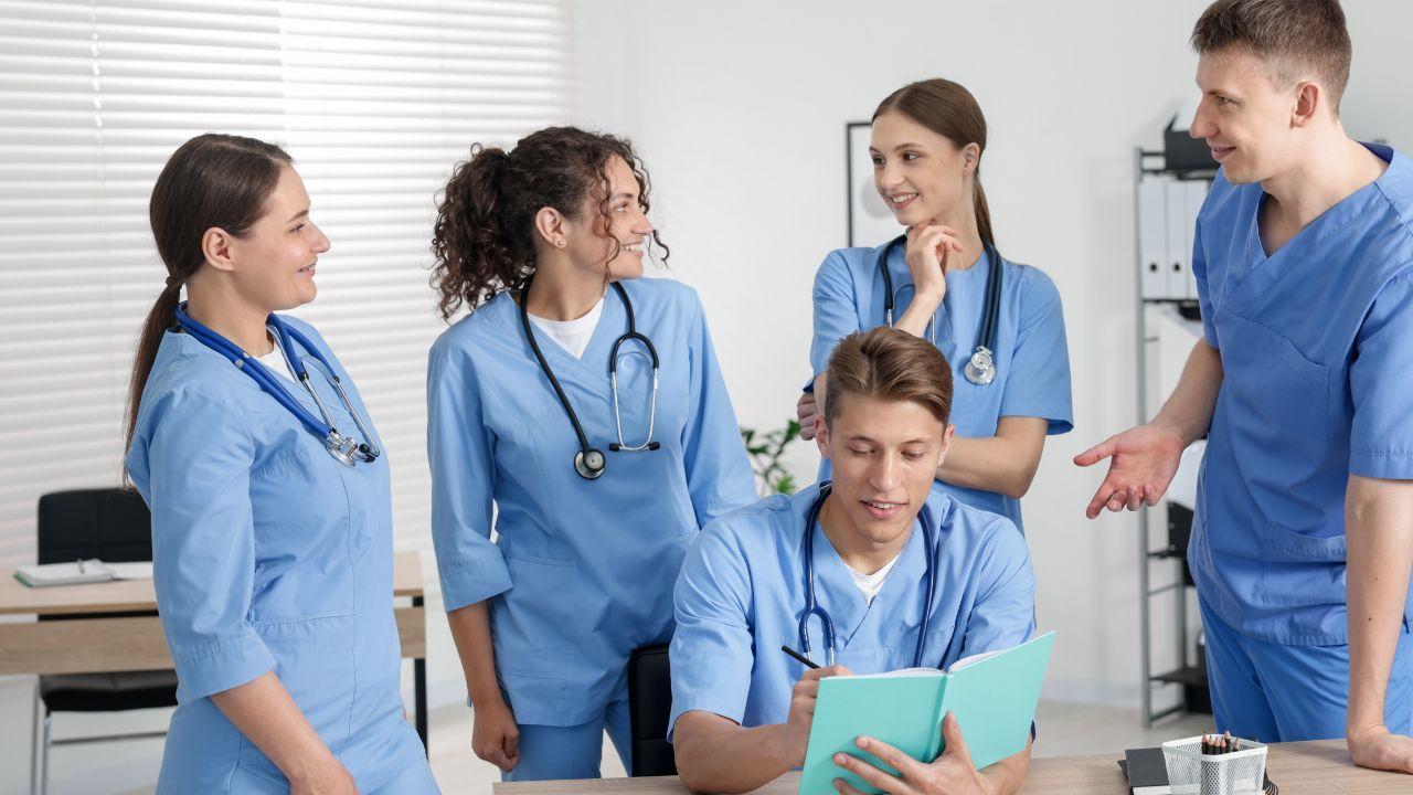 Mahasiswa Dan Kesehatan Mental Di Tengah Kesibukan Kuliah