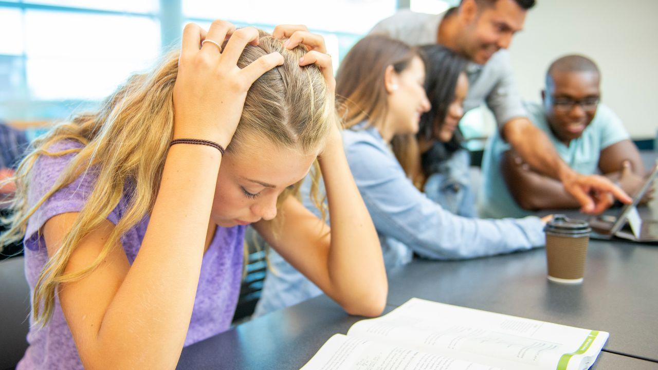 Mahasiswa Dan Manajemen Waktu Antara Kuliah Dan Aktivitas Nonakademik