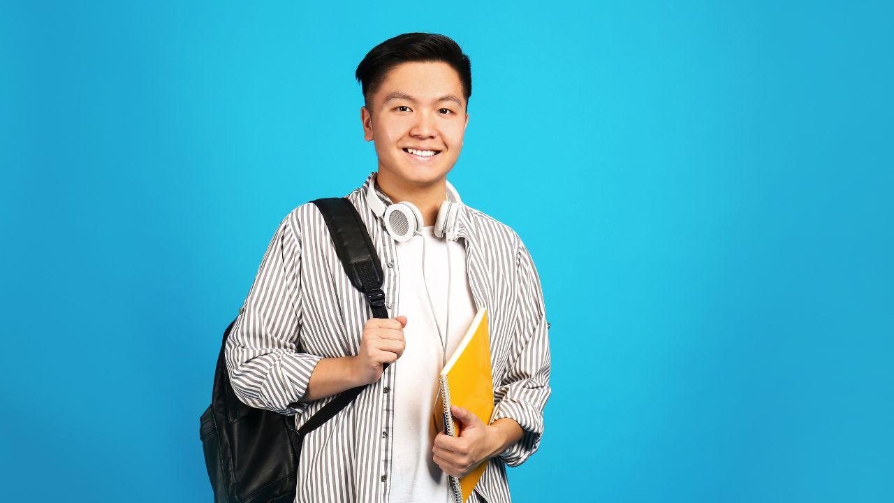 Etika Mahasiswa Dalam Berkomunikasi Dengan Dosen