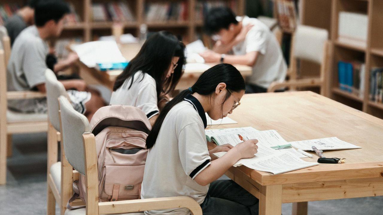 Mahasiswa Dan Pentingnya Manajemen Waktu