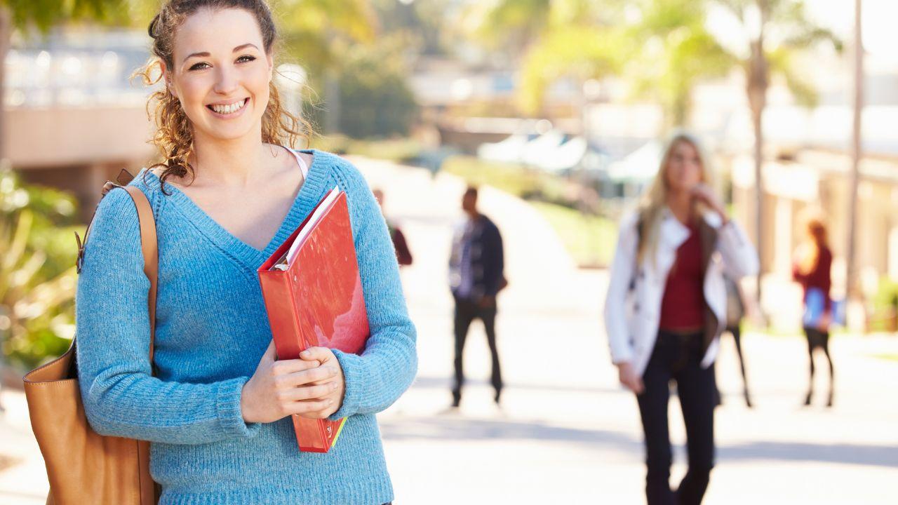 Mahasiswa Dan Pentingnya Keterampilan Public Speaking