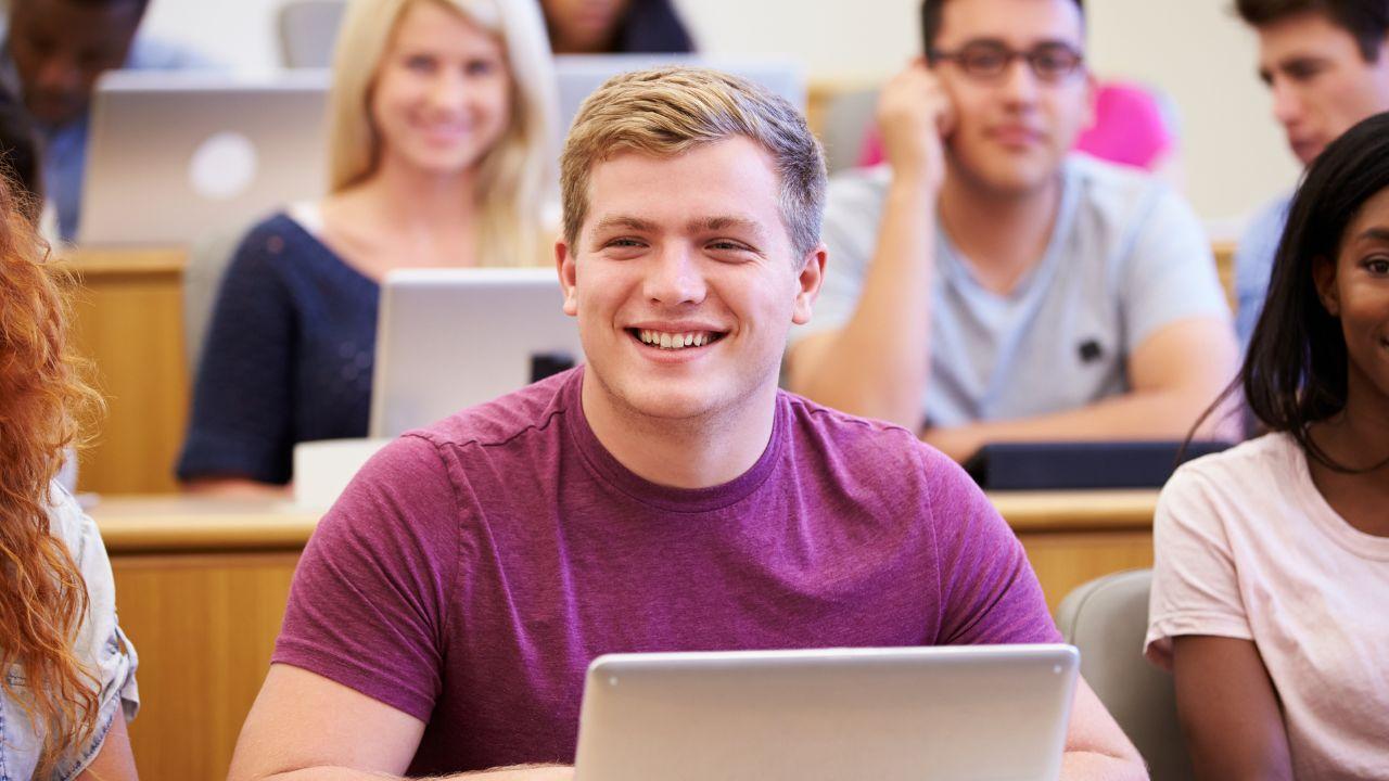 Strategi Mahasiswa Meningkatkan Kemampuan Berpikir Kritis