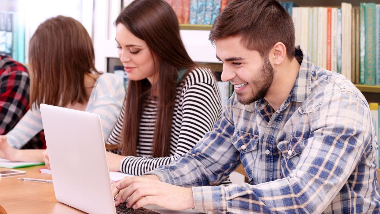 Mahasiswa Dan Internasionalisasi Pendidikan: Memperluas Wawasan Menuju Daya Saing Global