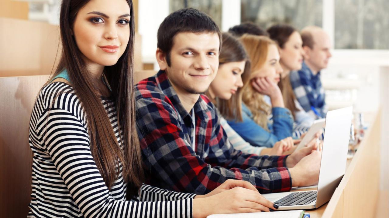 Mahasiswa Dan Budaya Riset Inovatif: Mendorong Kreativitas Ilmiah Sejak Dini