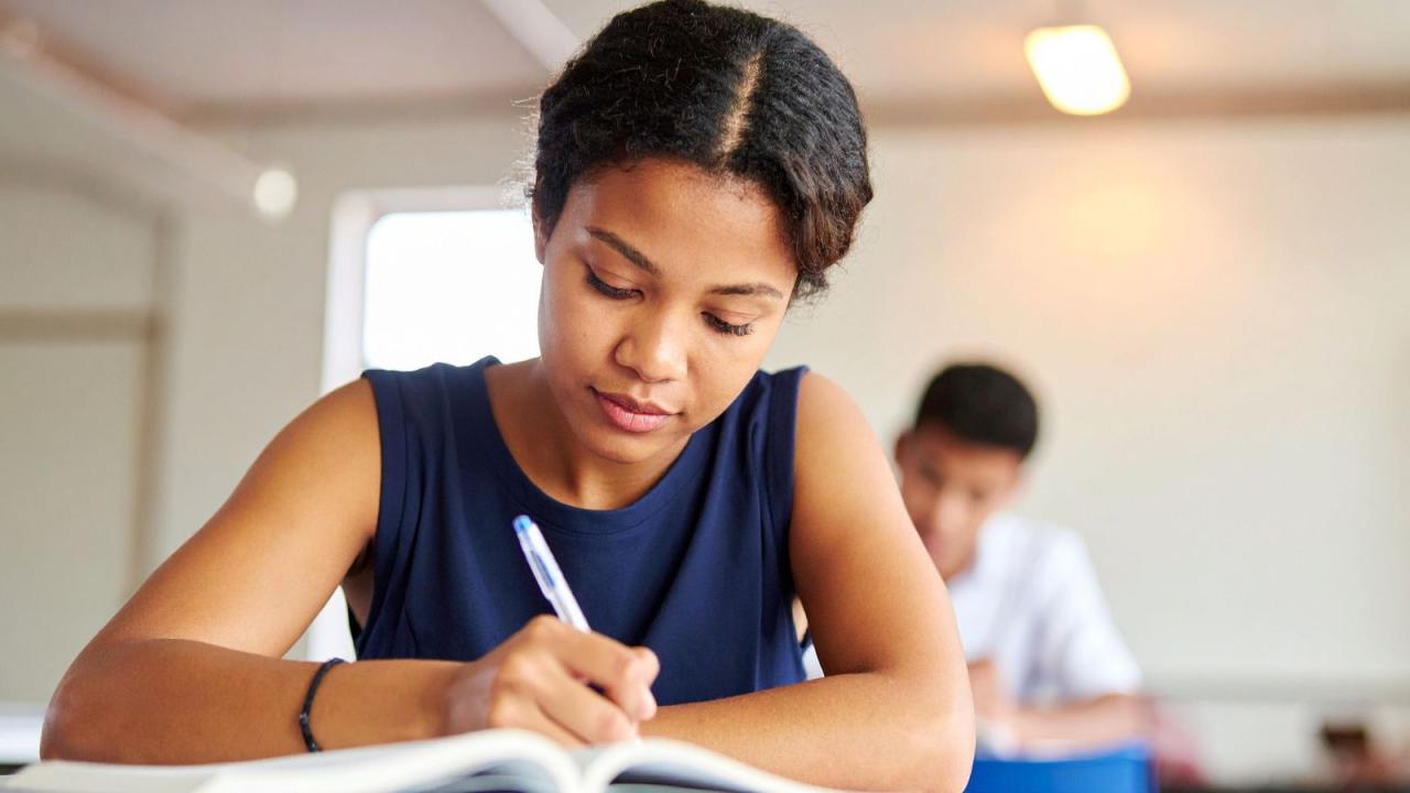 Peran Mahasiswa Dalam Kegiatan Sosial: Membangun Kepedulian Dan Jiwa Kepemimpinan