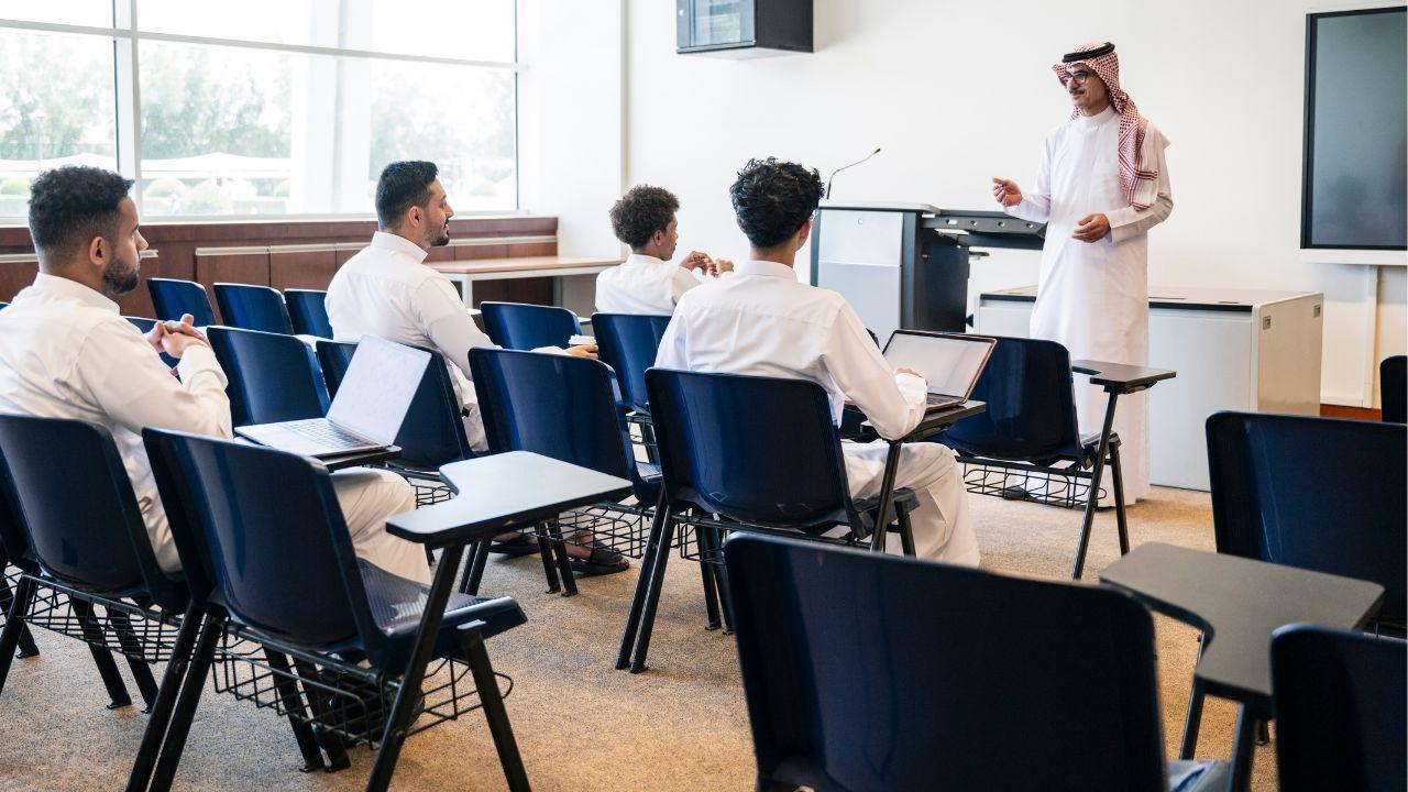 Mahasiswa Peduli Kesehatan Mental: Menjaga Keseimbangan Emosi Di Lingkungan Kampus