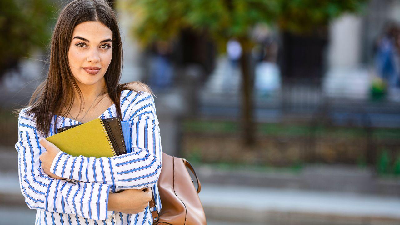 Mahasiswa Inspiratif: Membangun Prestasi Dan Keseimbangan Hidup Di Dunia Kampus