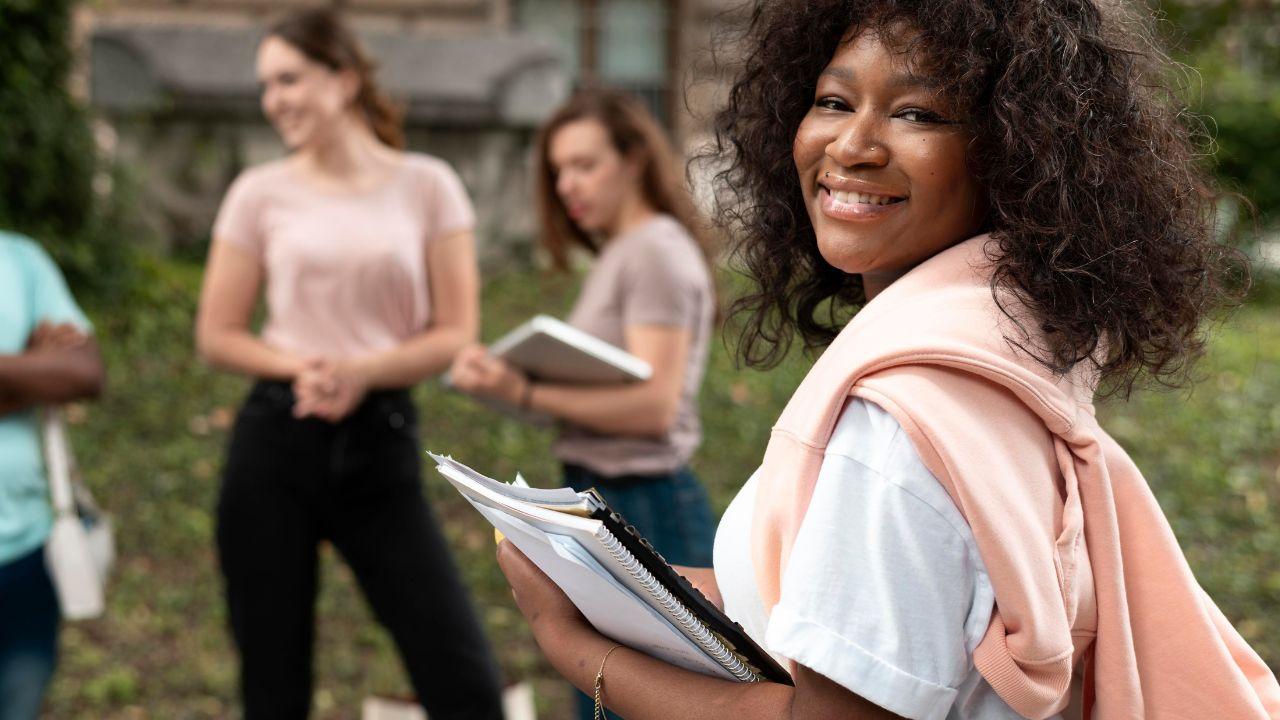 Mahasiswa Kreatif Dan Visioner: Membangun Karier Akademik Dan Kehidupan Sehat