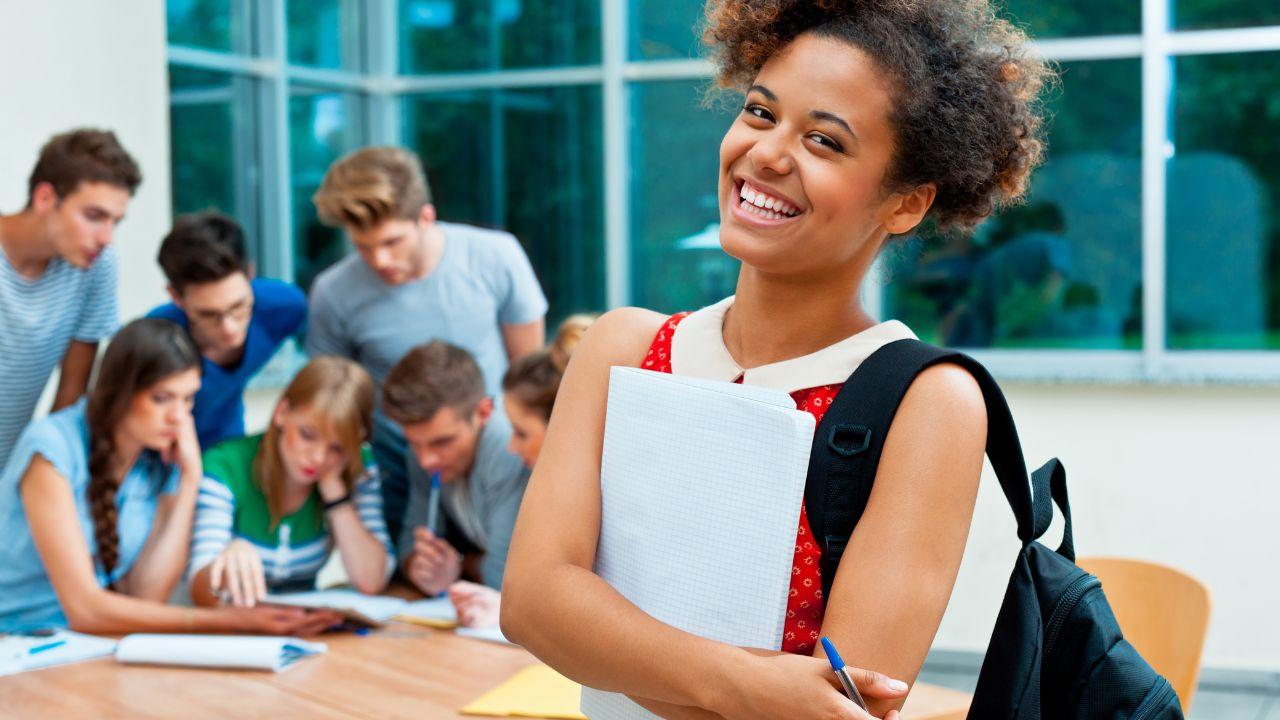 Mahasiswa Kreatif Dan Sehat: Menjalani Kehidupan Kampus Yang Produktif Di Universitas Indonesia