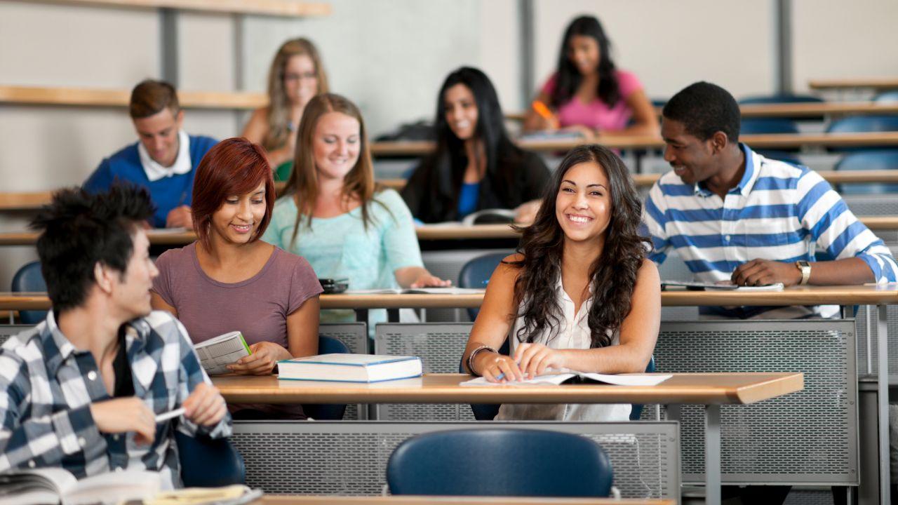 Mahasiswa Visioner: Menyeimbangkan Studi, Aktivitas, Dan Kesehatan Di Universitas Indonesia