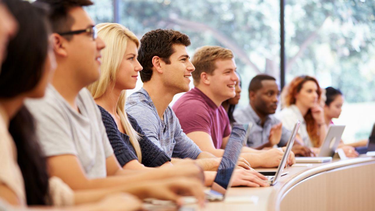 Mahasiswa Kreatif Dan Produktif: Menjalani Kehidupan Kampus Secara Optimal