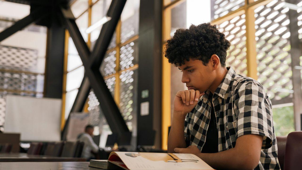 Mahasiswa Dan Pentingnya Kepedulian Lingkungan Di Era Modern
