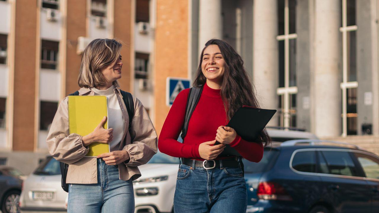 Mahasiswa Dan Pentingnya Etos Kerja Dalam Meraih Prestasi Akademik