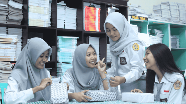 Gambar Artikel Tantangan Pendidikan Di Indonesia