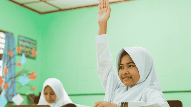 Menghadapi Perubahan Zaman Melalui Pendidikan